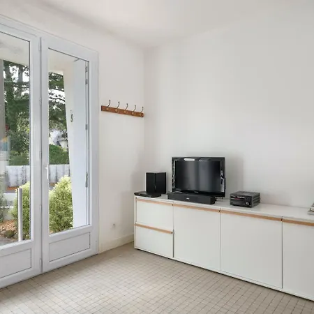 Holiday home Votre Cocon A Proximite De La De *